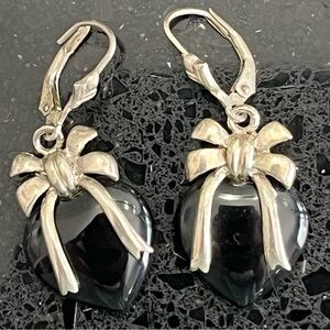 Sterling silver vintage black onyx heart bowtie design dangle leverback earrings